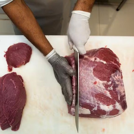 China is the main buyer of Brazilian beef, followed by the European Union.